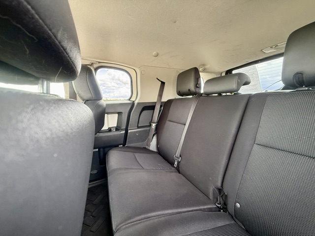 2013 Toyota FJ Cruiser Sport Utility 2D