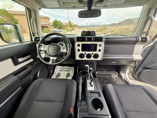 2013 Toyota FJ Cruiser Sport Utility 2D