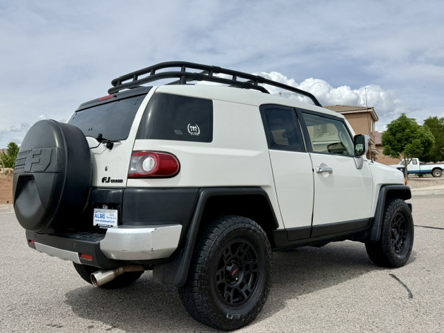 2013 Toyota FJ Cruiser Sport Utility 2D