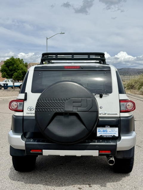 2013 Toyota FJ Cruiser Sport Utility 2D