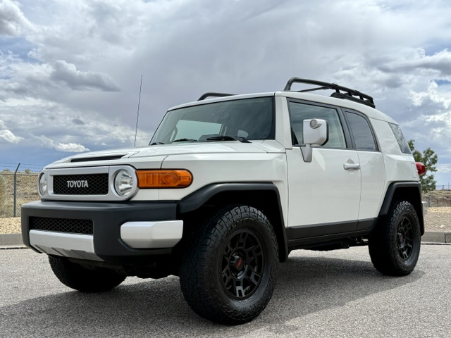 2013 Toyota FJ Cruiser Sport Utility 2D