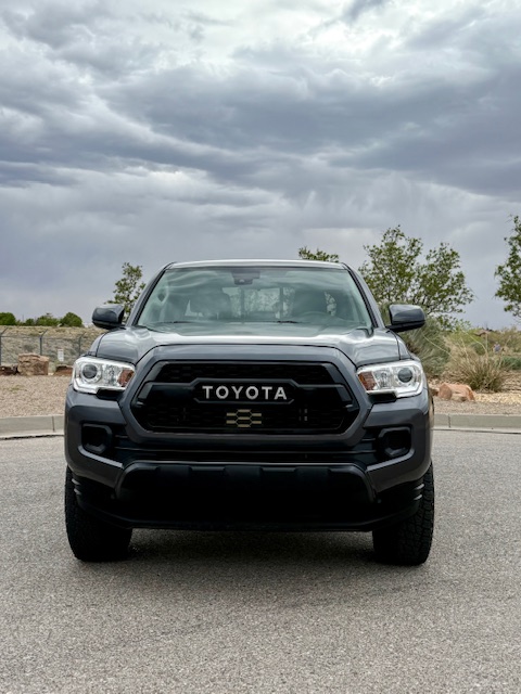 2021 Toyota Tacoma Double Cab SR Pickup 4D 5 ft