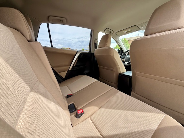 2013 Toyota RAV4 LE Sport Utility 4D