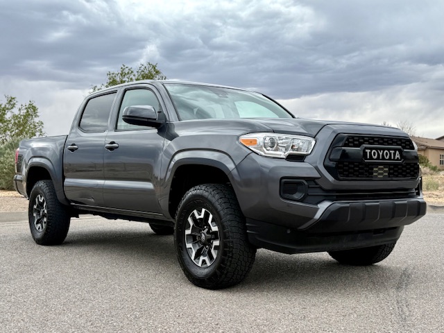 2021 Toyota Tacoma Double Cab SR Pickup 4D 5 ft