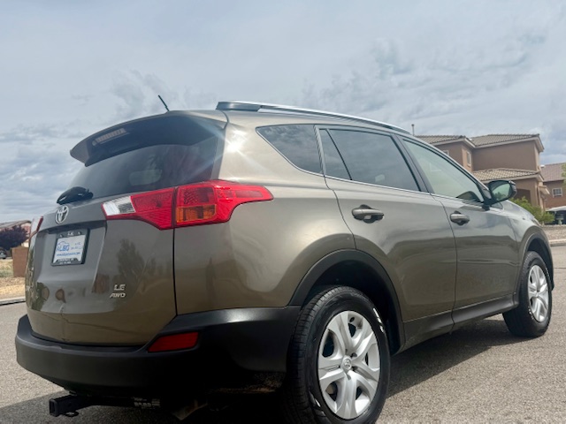2013 Toyota RAV4 LE Sport Utility 4D