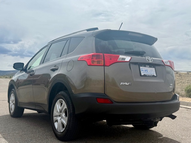 2013 Toyota RAV4 LE Sport Utility 4D
