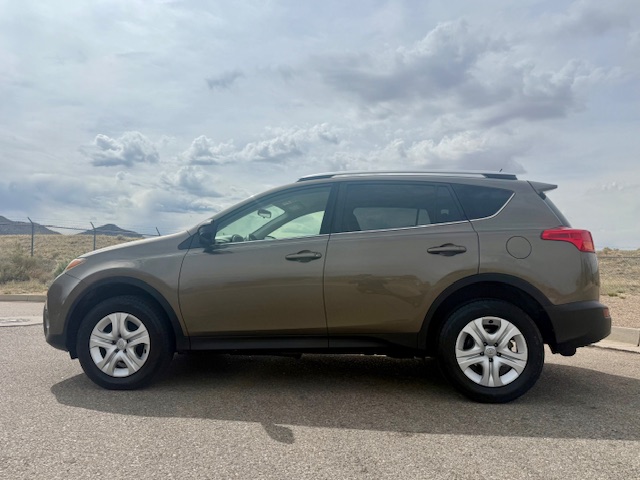 2013 Toyota RAV4 LE Sport Utility 4D