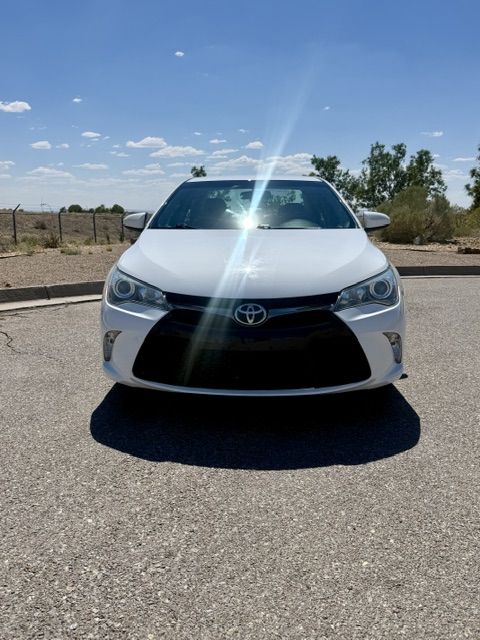 2017 Toyota Camry SE Sedan 4D