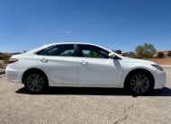 2017 Toyota Camry SE Sedan 4D