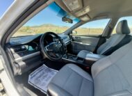 2017 Toyota Camry SE Sedan 4D