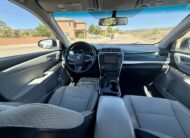 2017 Toyota Camry SE Sedan 4D