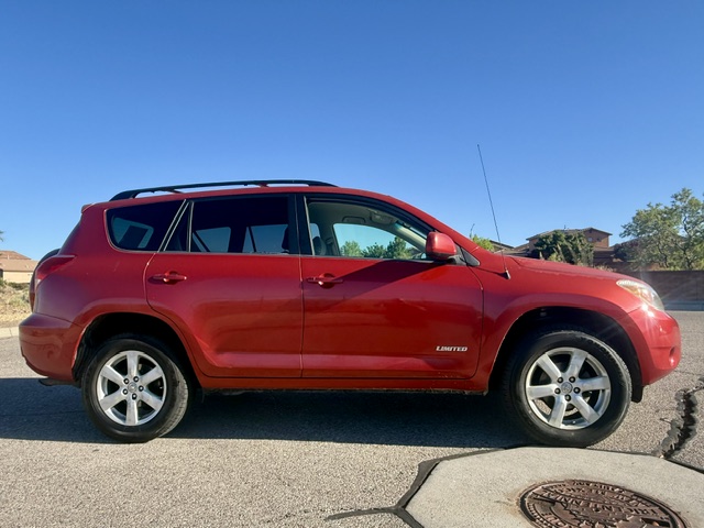 2008 Toyota RAV4 Limited Sport Utility 4D