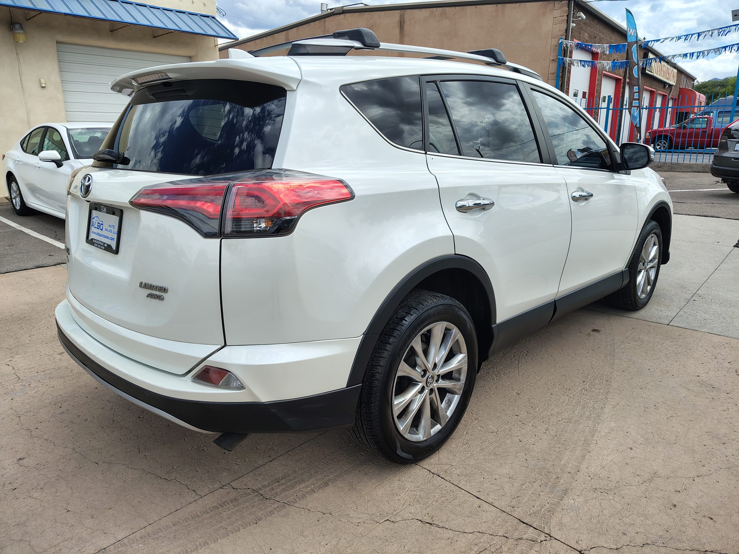 2018 Toyota RAV4 Limited Sport Utility 4D