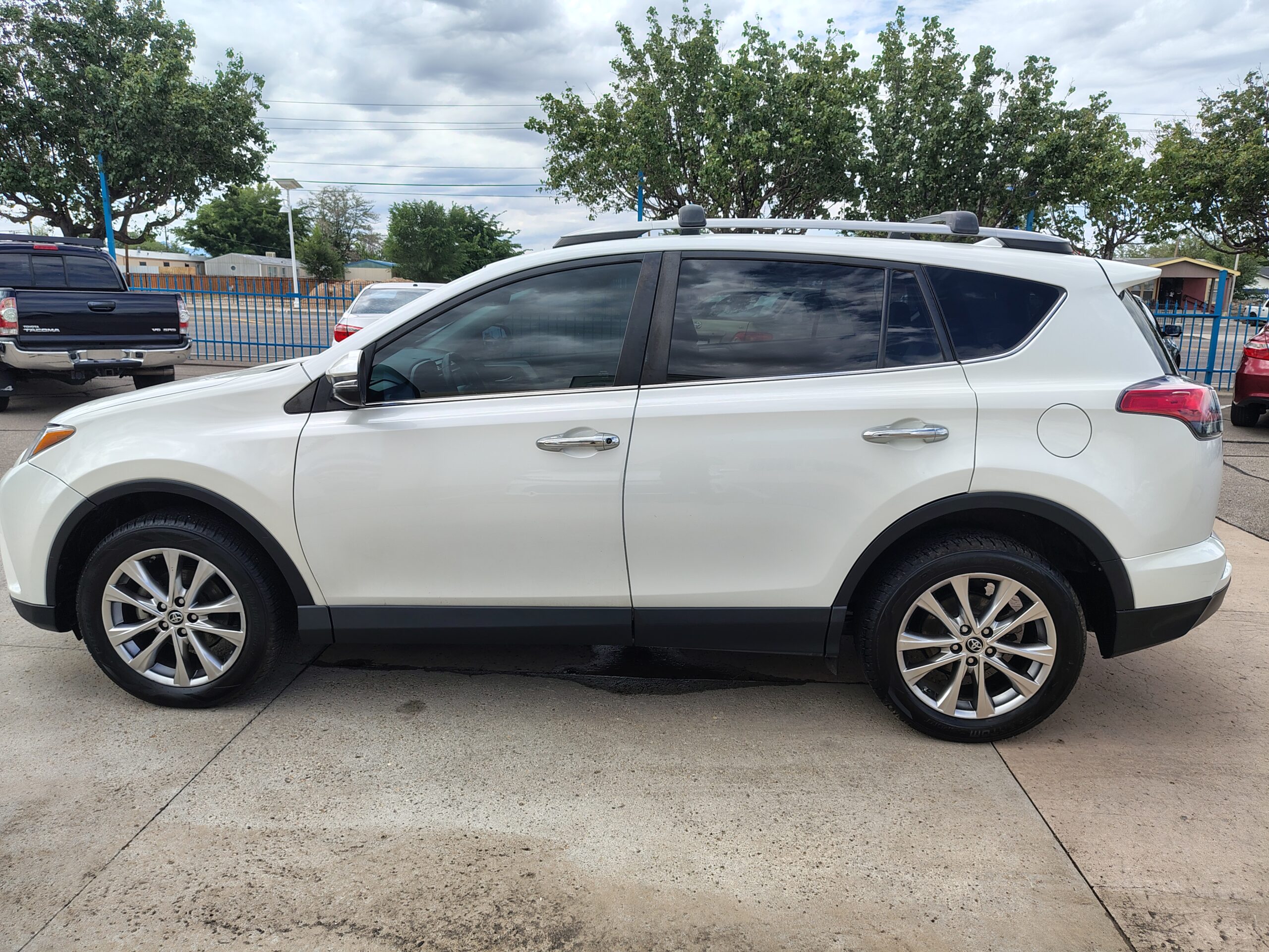 2018 Toyota RAV4 Limited Sport Utility 4D