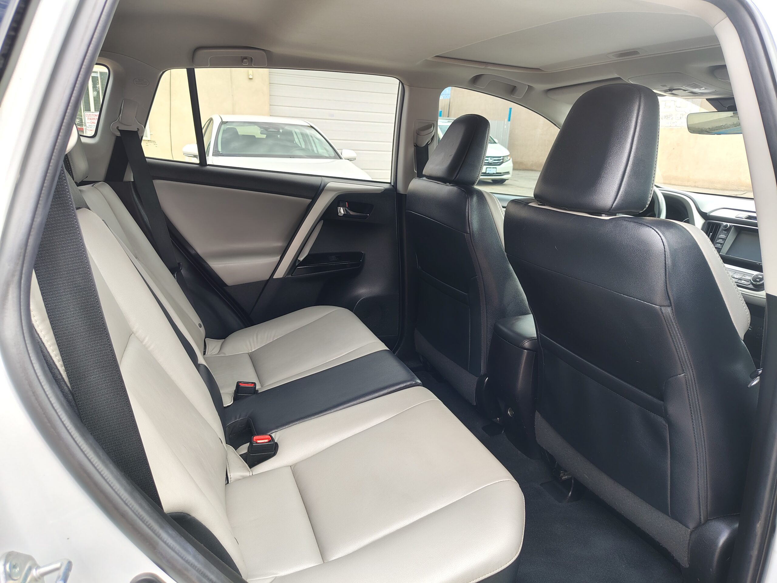 2018 Toyota RAV4 Limited Sport Utility 4D