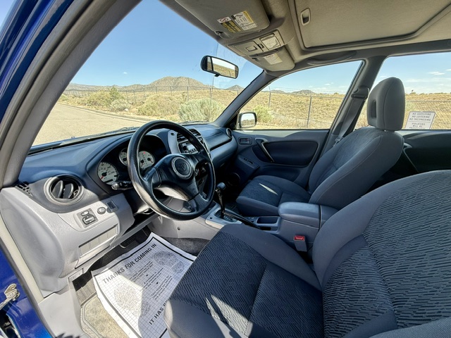 2002 Toyota RAV4 LE Sport Utility 4D