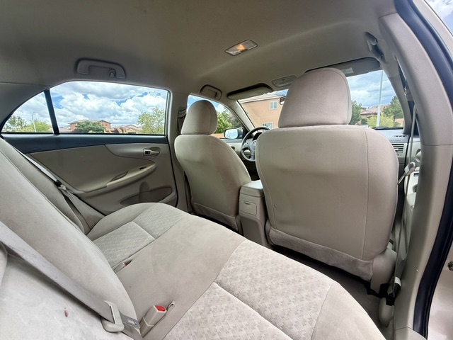 2009 Toyota Corolla LE Sedan 4D
