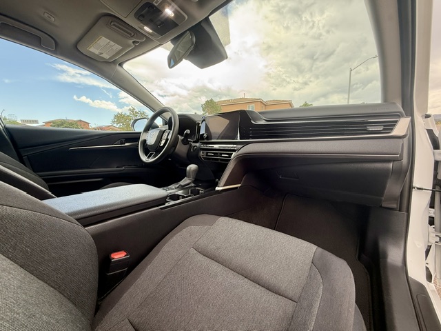 2026 Toyota Camry Hybrid LE Sedan 4D