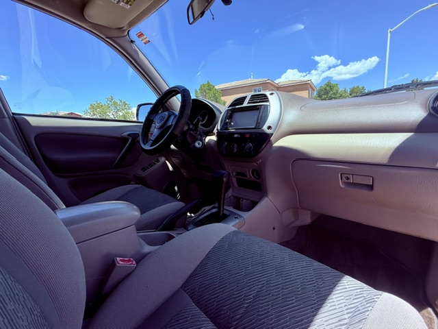 2001 Toyota RAV4 LE Sport Utility 4D
