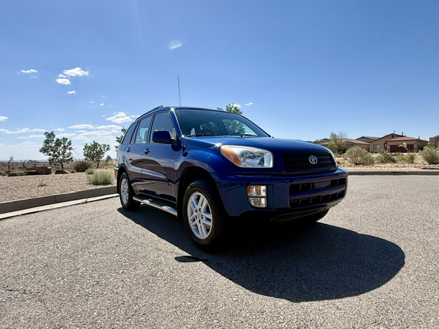 2002 Toyota RAV4 LE Sport Utility 4D