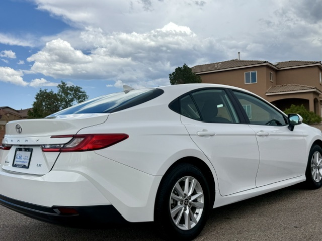 2026 Toyota Camry Hybrid LE Sedan 4D