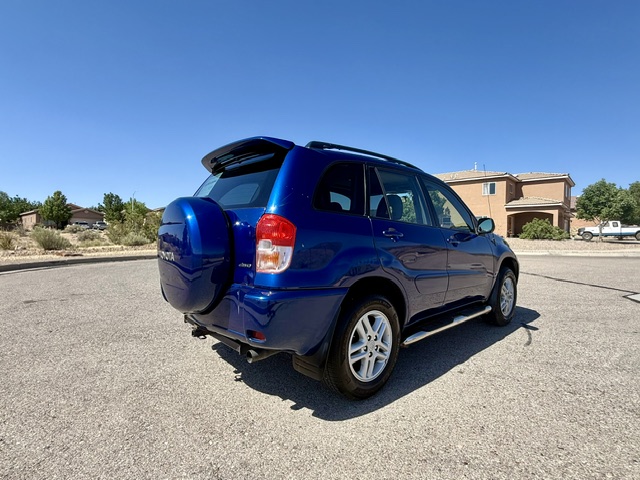 2002 Toyota RAV4 LE Sport Utility 4D