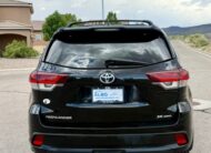 2019 Toyota Highlander SE Sport Utility 4D