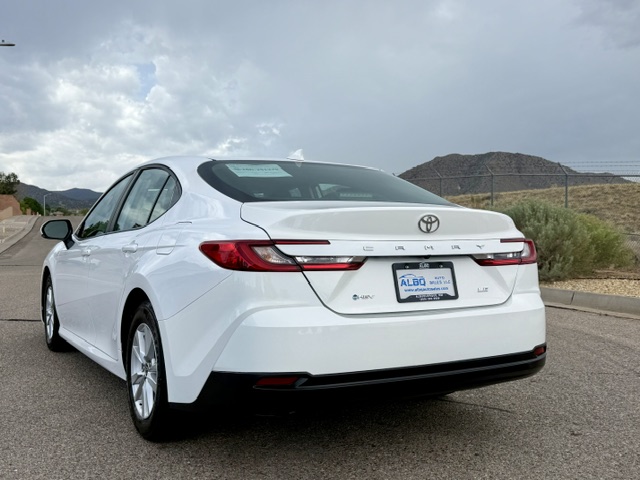 2026 Toyota Camry Hybrid LE Sedan 4D