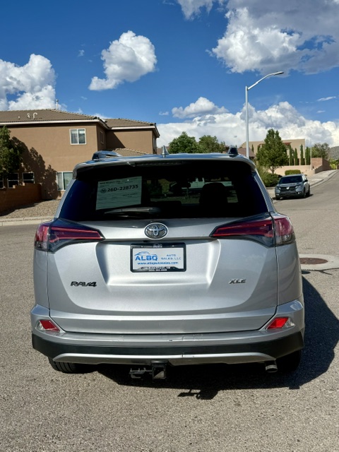 2017 Toyota RAV4 XLE Premium Sport Utility 4D