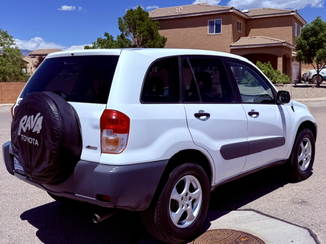2001 Toyota RAV4 LE Sport Utility 4D