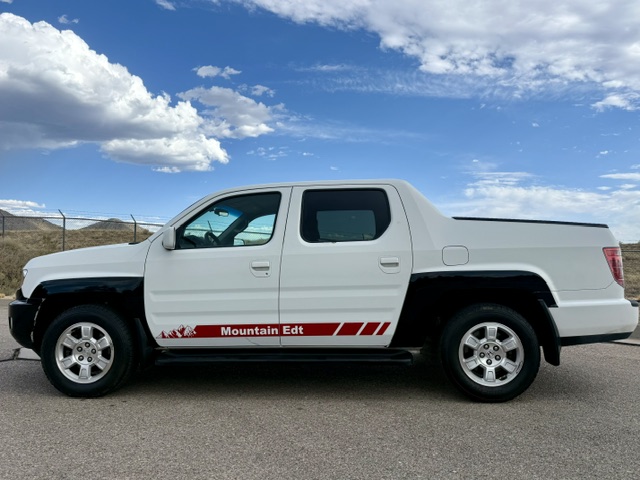2010 Honda Ridgeline RTS Pickup 4D 5 ft