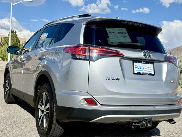 2017 Toyota RAV4 XLE Premium Sport Utility 4D