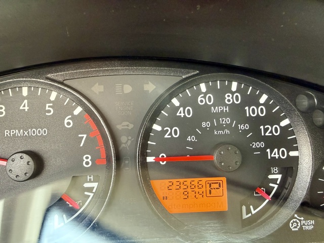 2010 Nissan Frontier King Cab SE Short Bed