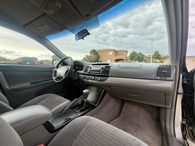 2006 Toyota Camry LE Sedan 4D