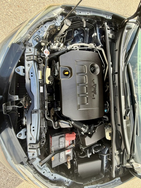 2018 Toyota Corolla LE Plus Sedan 4D