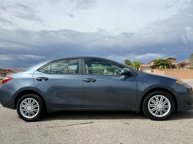 2018 Toyota Corolla LE Plus Sedan 4D