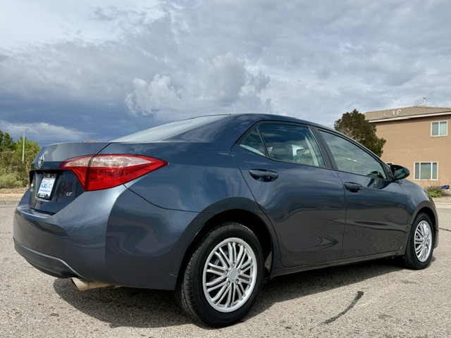 2018 Toyota Corolla LE Plus Sedan 4D