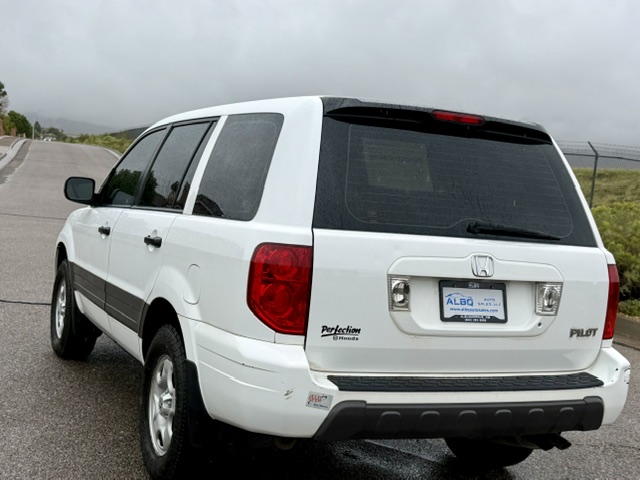 2005 Honda Pilot LX Sport Utility 4D