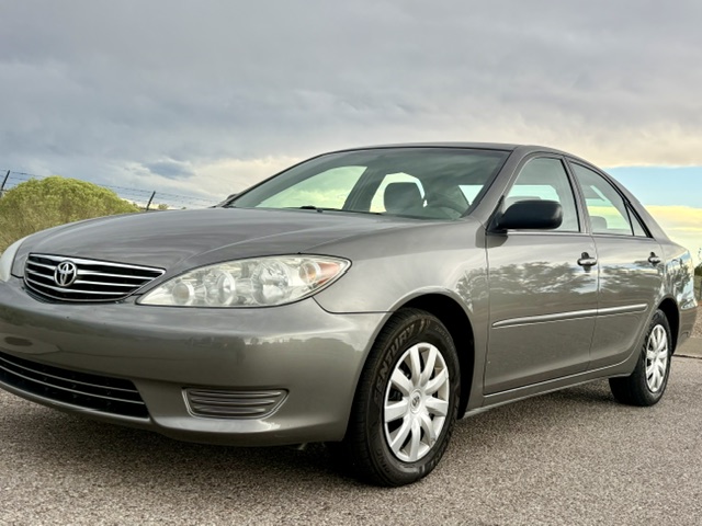 2006 Toyota Camry LE Sedan 4D