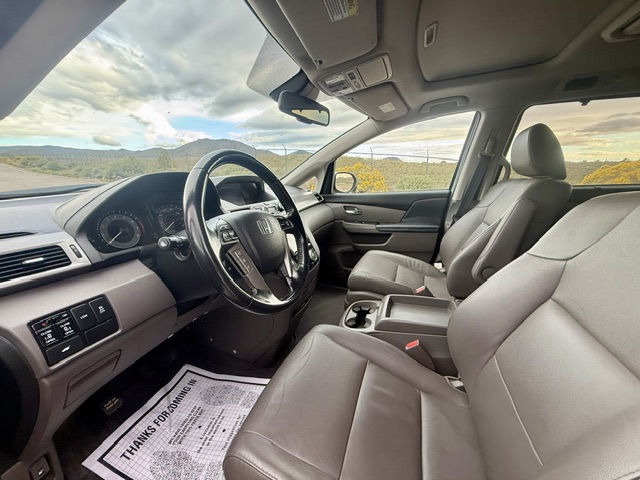 2016 Honda Odyssey EX-L w/DVD Res Minivan 4D