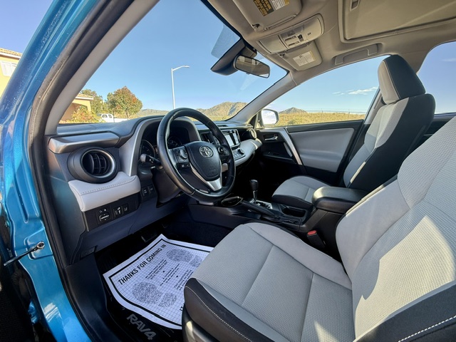 2018 Toyota RAV4 XLE Premium Sport Utility 4D