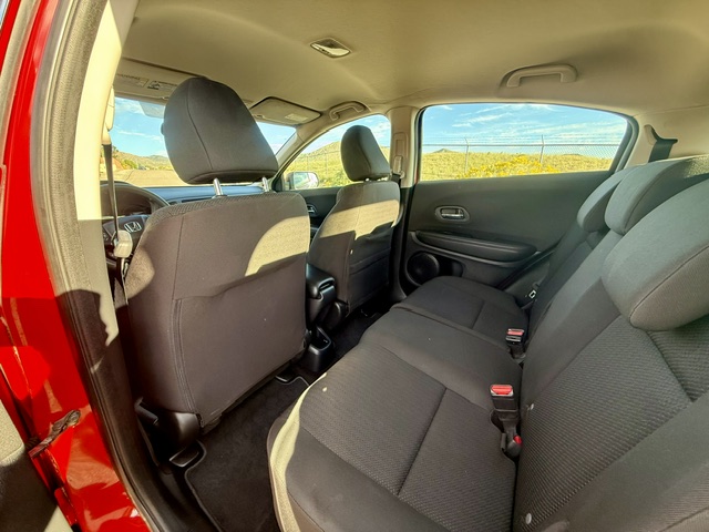 2016 Honda HR-V LX Sport Utility 4D