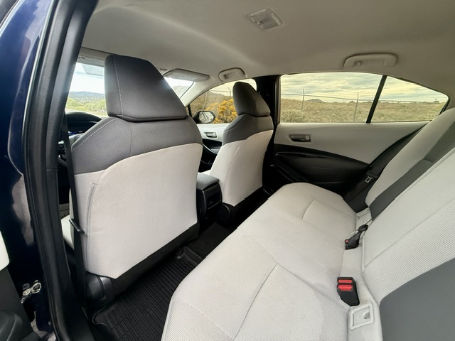 2022 Toyota Corolla Hybrid LE Sedan 4D