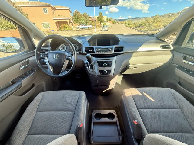 2016 Honda Odyssey LX Minivan 4D