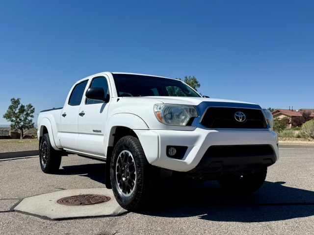 2015 Toyota Toyota Tacoma double cab SR5 Pickup 4D 6 ft