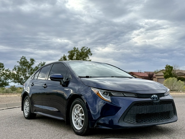 2022 Toyota Corolla Hybrid LE Sedan 4D