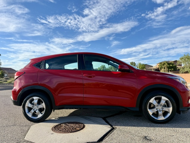 2016 Honda HR-V LX Sport Utility 4D