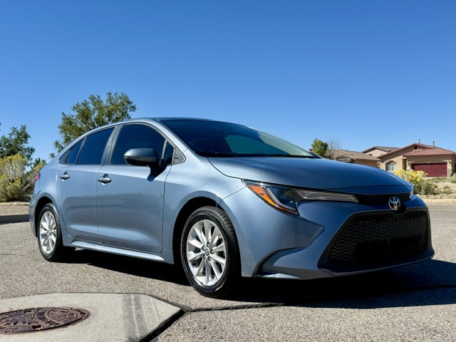 2021 Toyota Corolla LE Premium Sedan 4D