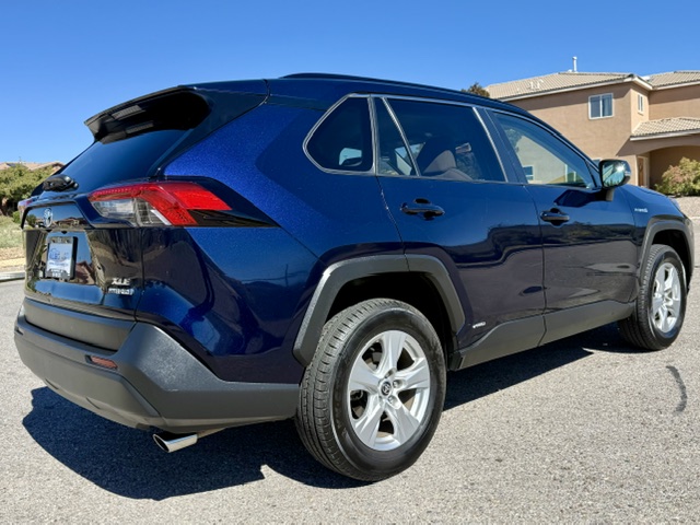 2020 Toyota RAV4 Hybrid XLE Sport Utility 4D