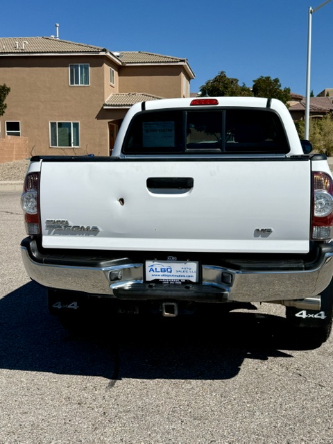 2015 Toyota Toyota Tacoma double cab SR5 Pickup 4D 6 ft